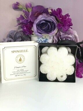 Spongelle Freesia Pear Boxed Flower Body Wash Infused Buffing Sponge 85g *BNIB